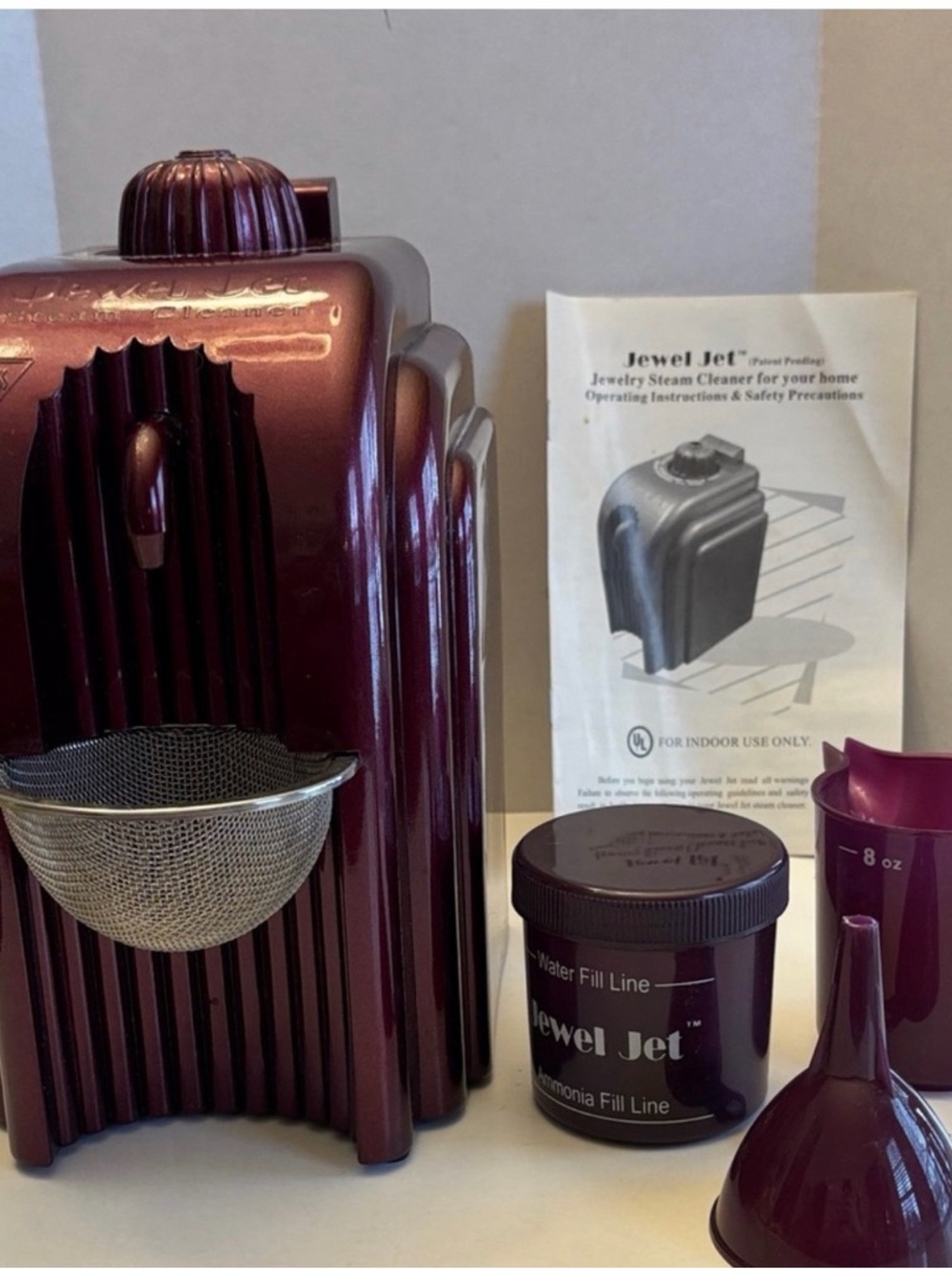 Jewelry Steam Cleaner in Deep Plum